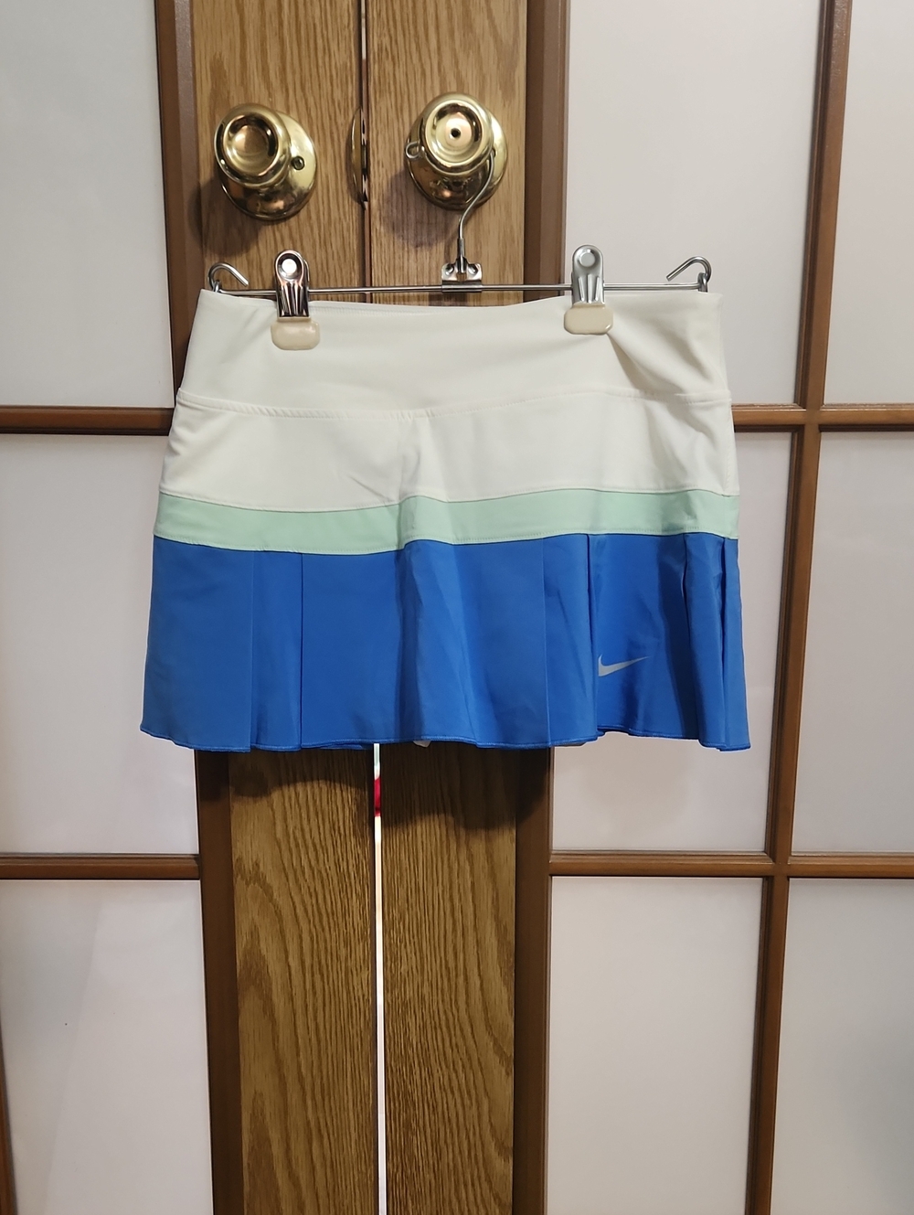 Nike White Mint Green Blue Pleated Athletic Skort Size Small